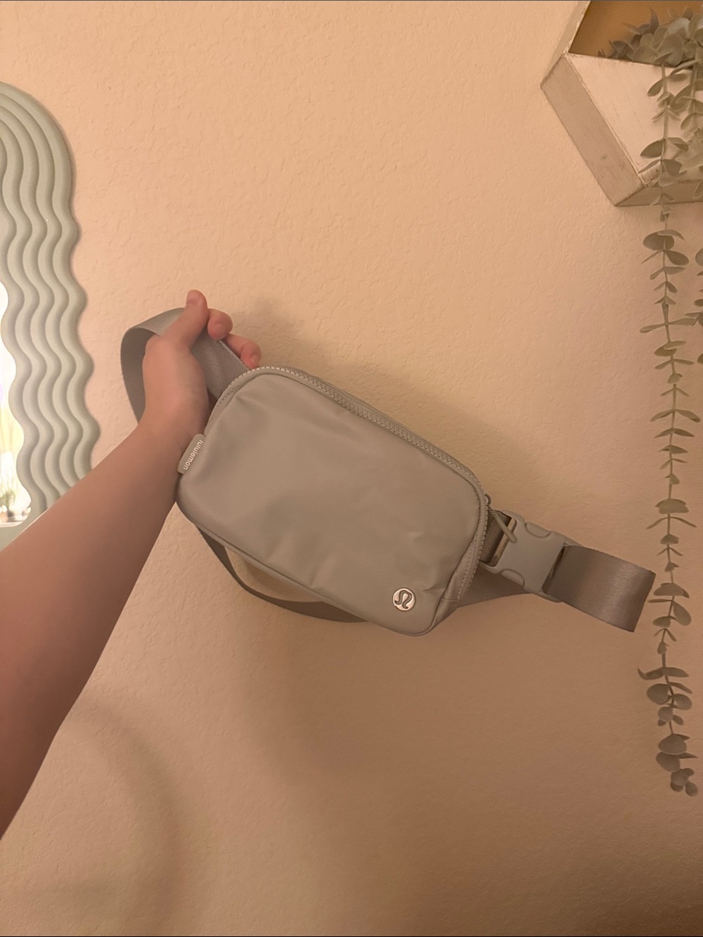 lululemon athletica Pale Blue Sling Belt Bag - Picture 6 of 6